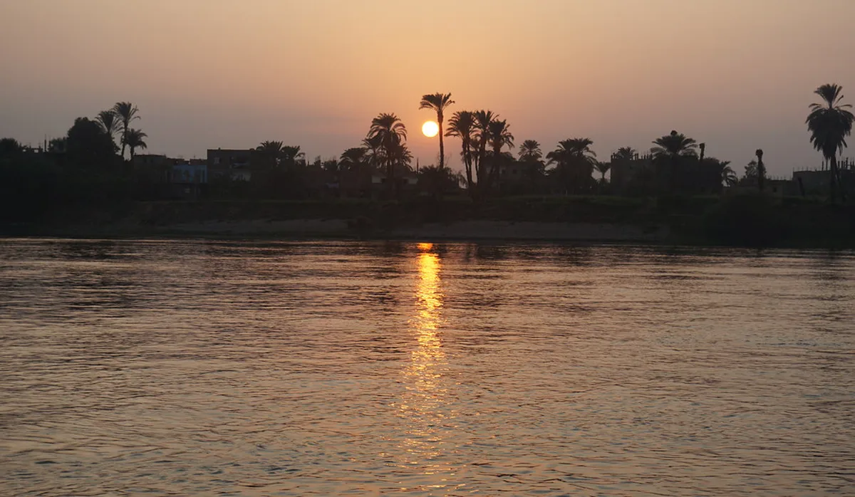 Best Sunset Time at Óbidos Lagoon: A Seasonal Guide