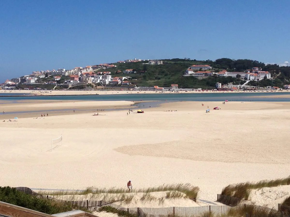 The Best 1-Day Óbidos Lagoon Walking Trails Guide