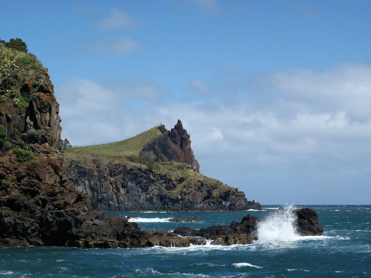 1-Day Ponta da Atalaia Walking Route: Sagres Guide